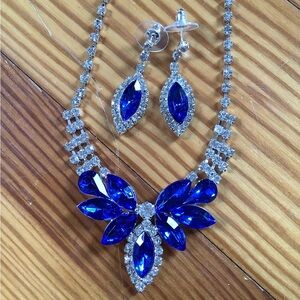 Necklace earrings set, blue rhinestones